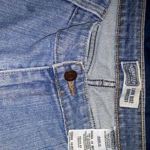 Women's Levi's